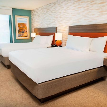 Home2 Suites Corona, Ca מראה חיצוני תמונה