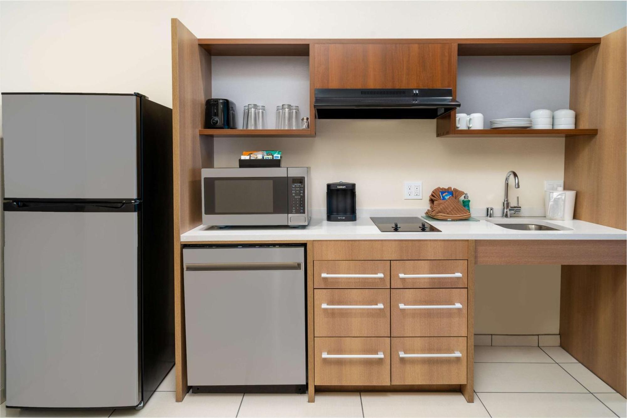 Home2 Suites Corona, Ca מראה חיצוני תמונה